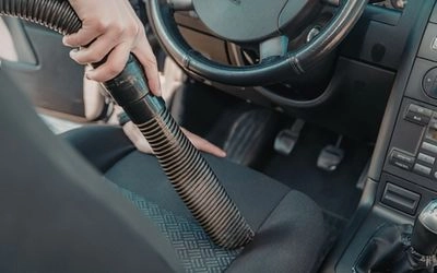 Higienização automotiva em Indaial com limpeza profunda e remoção de odores